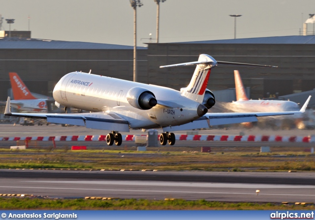 F-GRZH, Bombardier CRJ-700, Brit Air