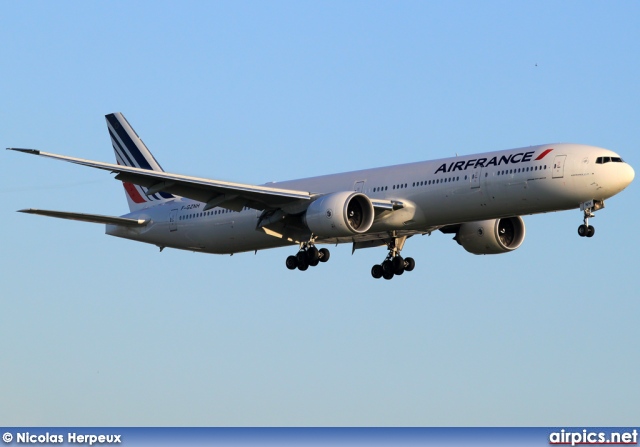 F-GZNH, Boeing 777-300ER, Air France