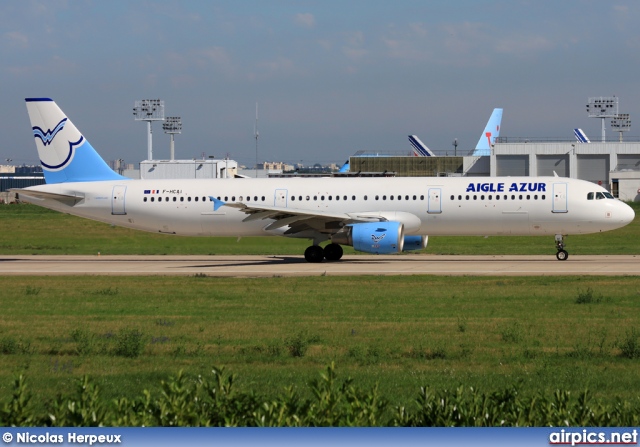 F-HCAI, Airbus A321-200, Aigle Azur