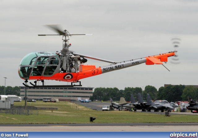 G-ASAZ, Hiller UH-12E, Private