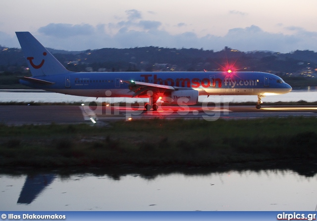 G-BYAD, Boeing 757-200, Thomsonfly