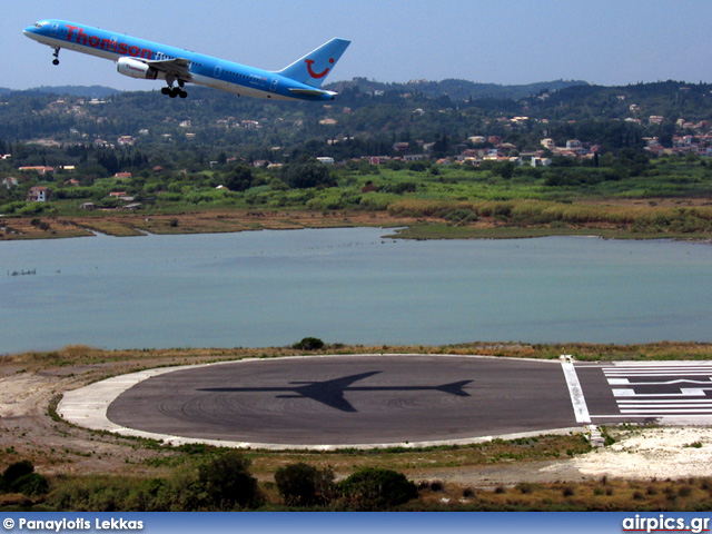 G-BYAO, Boeing 757-200, Thomsonfly