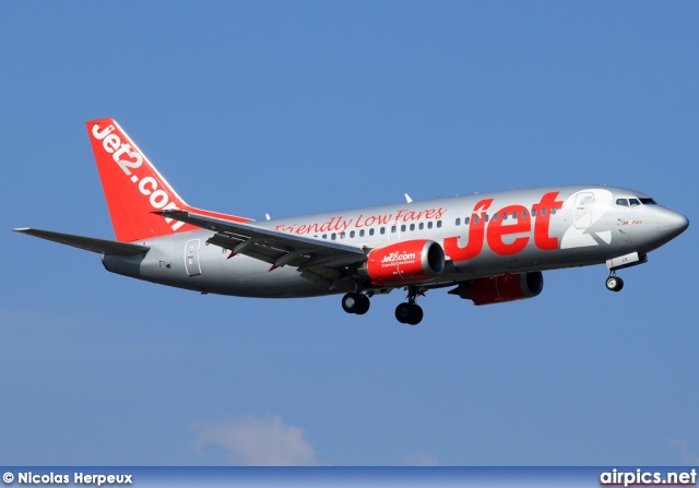 G-CELO, Boeing 737-300(QC), Jet2.com