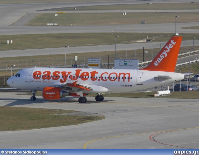 G-EZAD, Airbus A319-100, easyJet