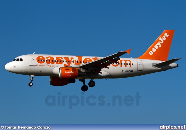 G-EZBF, Airbus A319-100, easyJet