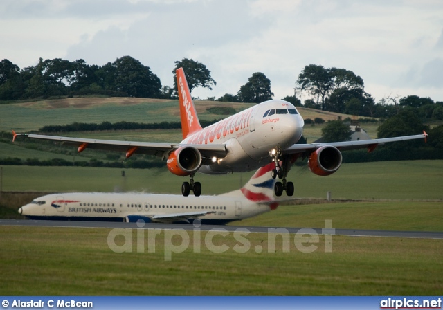 G-EZBM, Airbus A319-100, easyJet