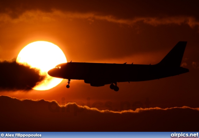 G-EZBR, Airbus A319-100, easyJet