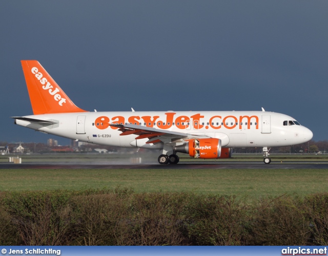 G-EZDU, Airbus A319-100, easyJet