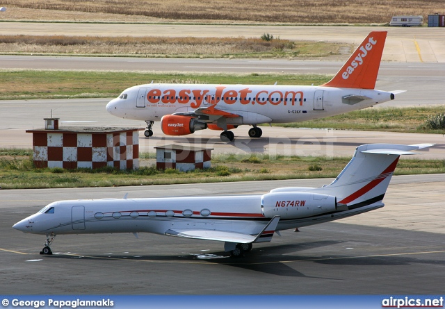 G-EZEF, Airbus A319-100, easyJet