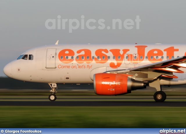 G-EZIP, Airbus A319-100, easyJet