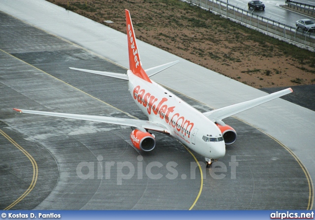 G-EZKB, Boeing 737-700, easyJet