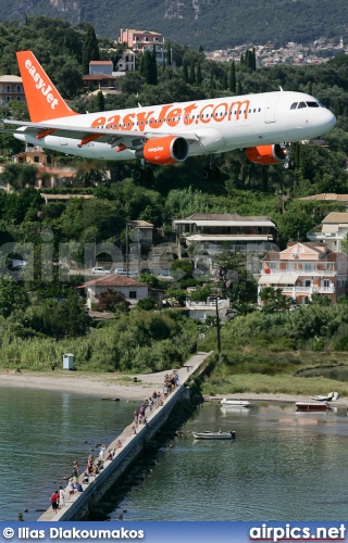 G-EZTA, Airbus A320-200, easyJet