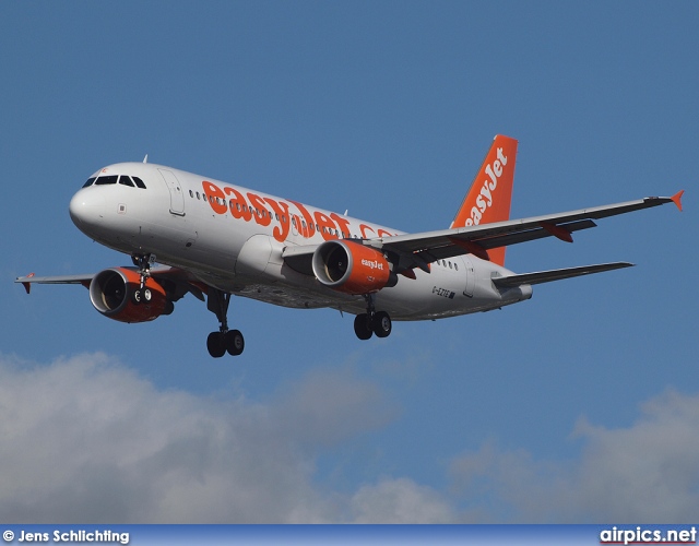 G-EZTE, Airbus A320-200, easyJet