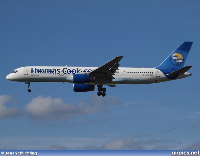 G-JMCD, Boeing 757-200, Thomson Airways