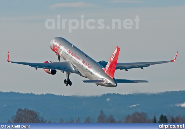 G-LSAB, Boeing 757-200, Jet2.com