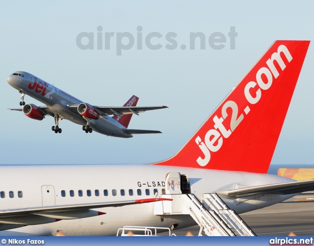 G-LSAD, Boeing 757-200, Jet2.com