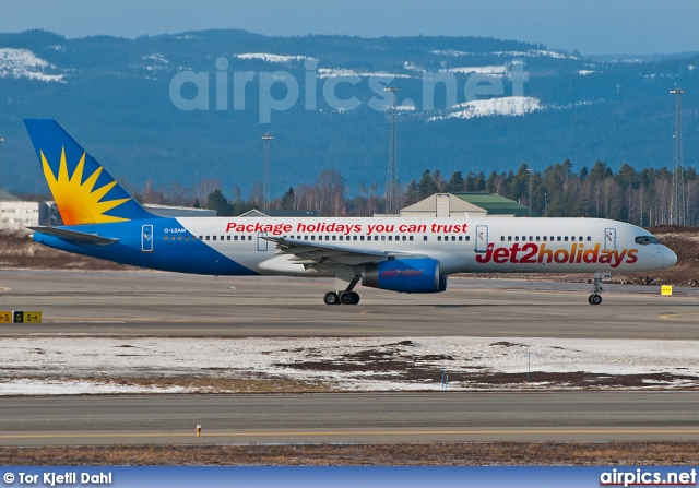 G-LSAM, Boeing 757-200, Jet2.com