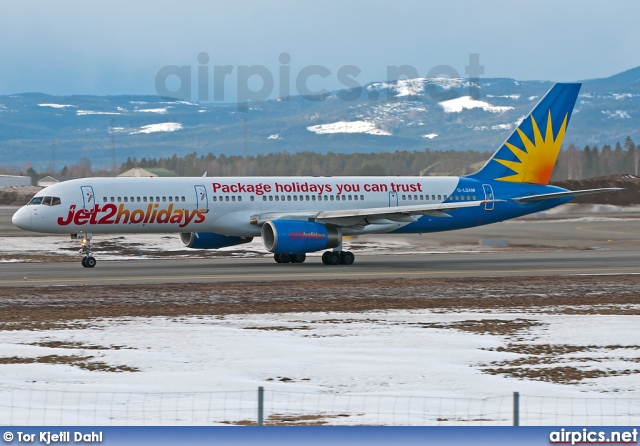 G-LSAM, Boeing 757-200, Jet2.com