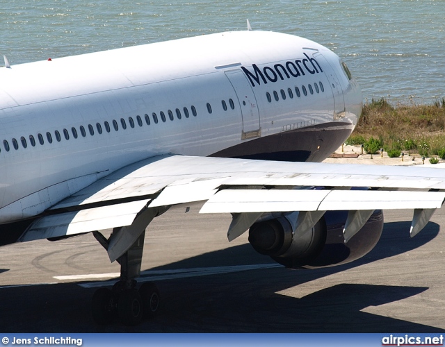 G-MONR, Airbus A300B4-600R, Monarch Airlines