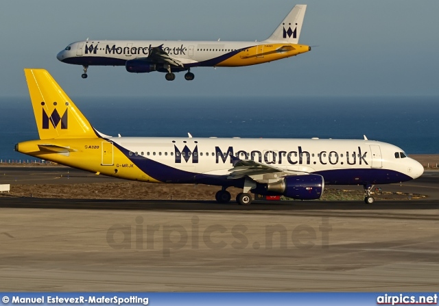 G-MRJK, Airbus A320-200, Monarch Airlines