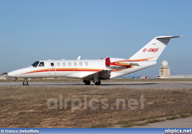 G-OMBI, Cessna 525-B Citation CJ3, Private