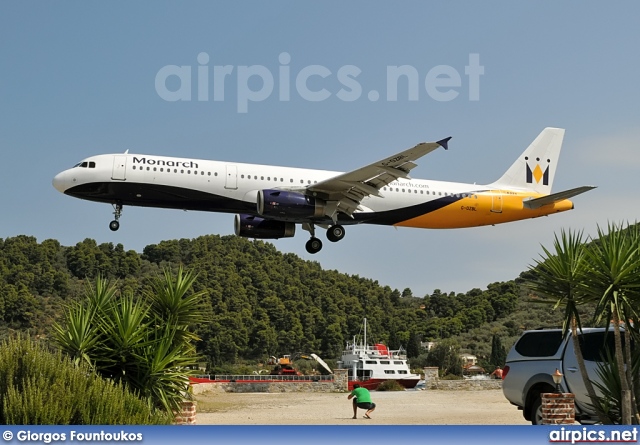 G-OZBL, Airbus A321-200, Monarch Airlines