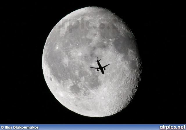 G-OZBT, Airbus A321-200, Monarch Airlines