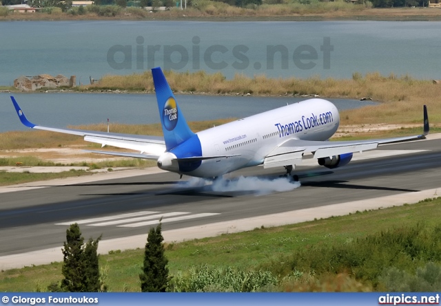 G-TCCB, Boeing 767-300ER, Thomas Cook Airlines