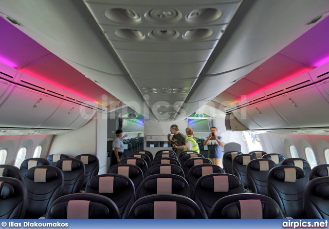 Airpics G TUIB Boeing 787 8 Dreamliner Thomson Airways Medium 