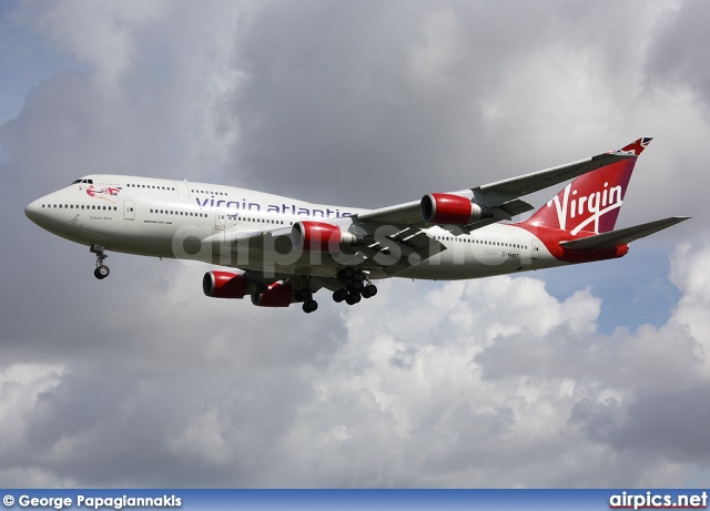 G-VHOT, Boeing 747-400, Virgin Atlantic