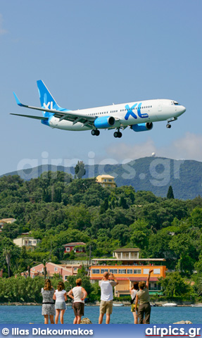 G-XLAC, Boeing 737-800, XL Airways