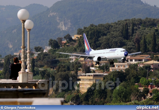 HA-LOC, Boeing 737-800, MALEV Hungarian Airlines