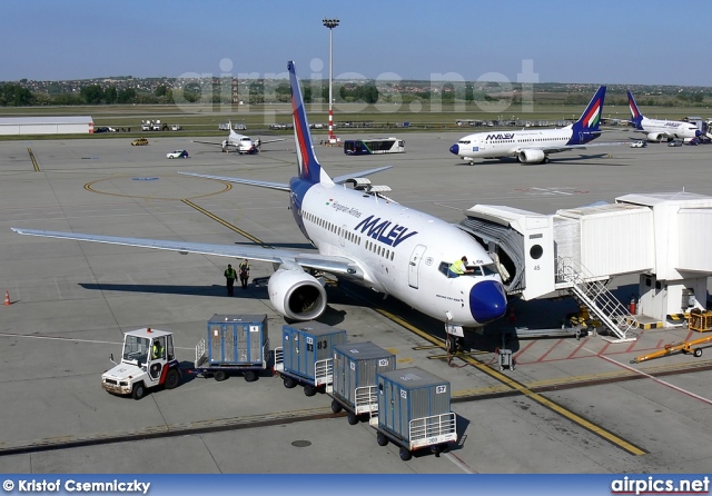 HA-LOE, Boeing 737-600, MALEV Hungarian Airlines