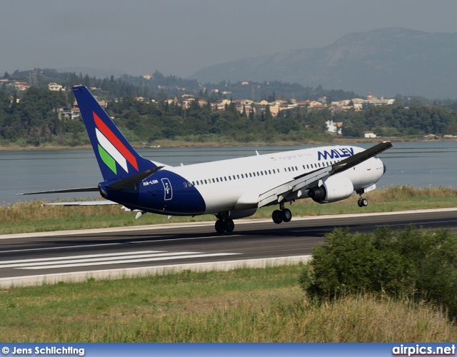 HA-LOH, Boeing 737-800, MALEV Hungarian Airlines