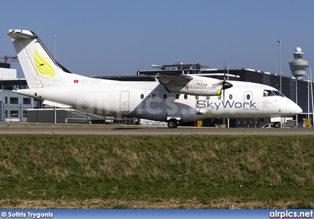 HB-AEY, Dornier  328-100, Skywork Airlines