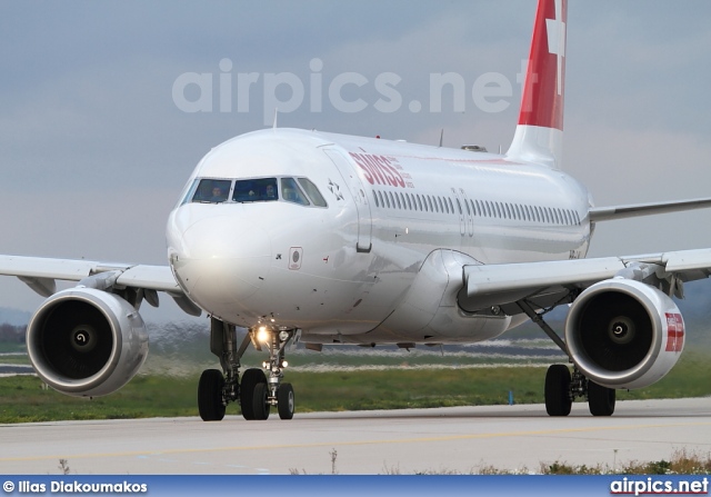 HB-IJK, Airbus A320-200, Swiss International Air Lines