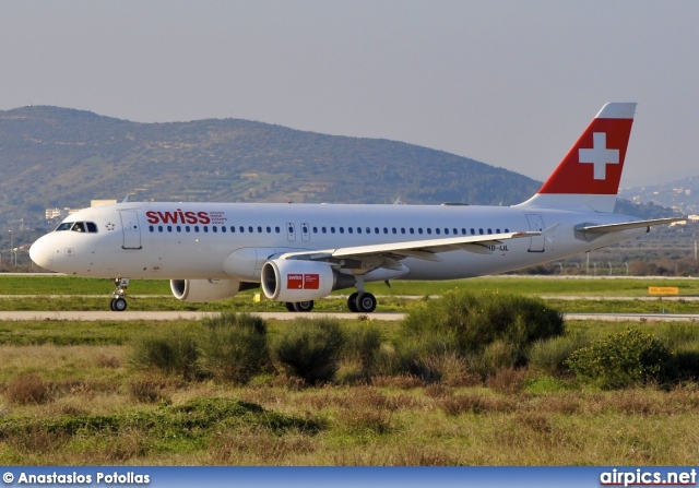 HB-IJL, Airbus A320-200, Swiss International Air Lines