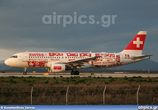 HB-IJM, Airbus A320-200, Swiss International Air Lines