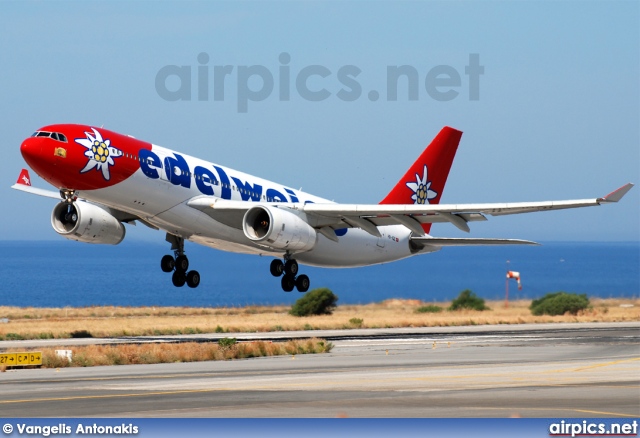 HB-IQZ, Airbus A330-200, Edelweiss Air