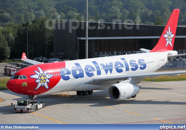 HB-IQZ, Airbus A330-200, Edelweiss Air