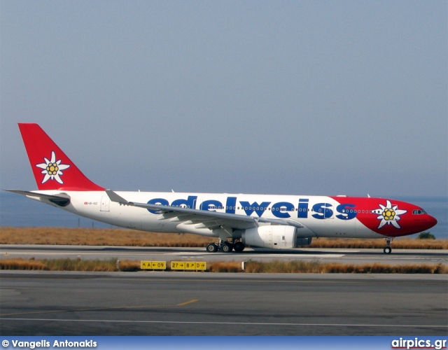 HB-IQZ, Airbus A330-200, Edelweiss Air