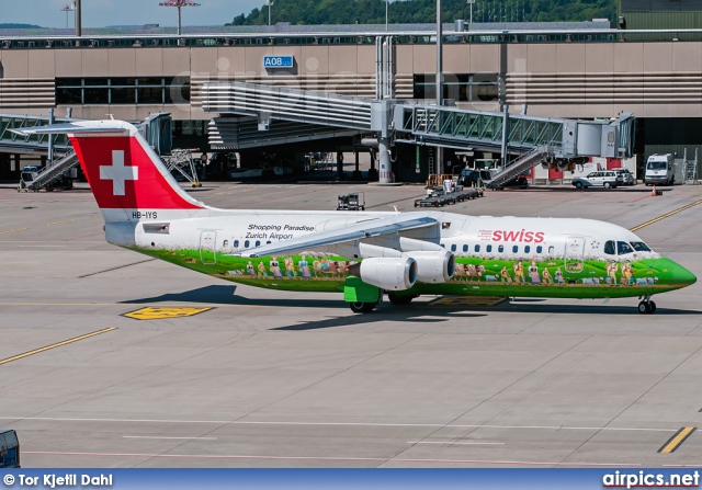 HB-IYS, British Aerospace Avro RJ100, Swiss International Air Lines