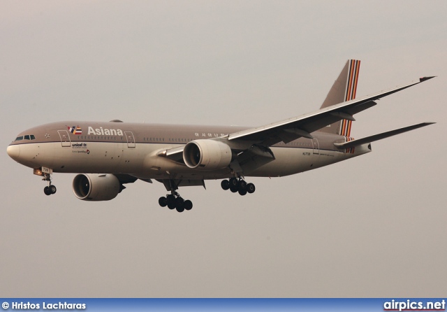 HL7739, Boeing 777-200ER, Asiana Airlines