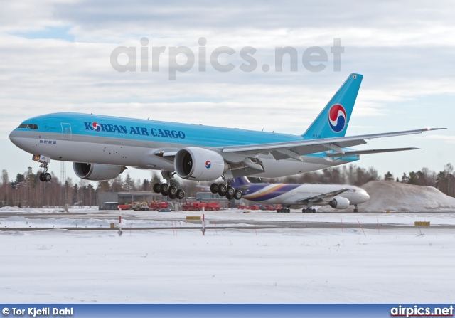 HL8251, Boeing 777F, Korean Air Cargo