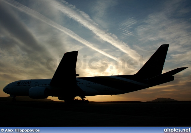 HS-TJR, Boeing 777-200ER, Thai Airways