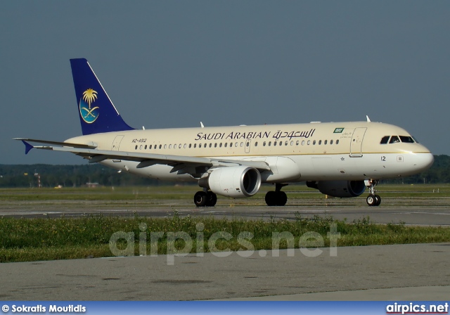 HZ-AS12, Airbus A320-200, Saudi Arabian Airlines