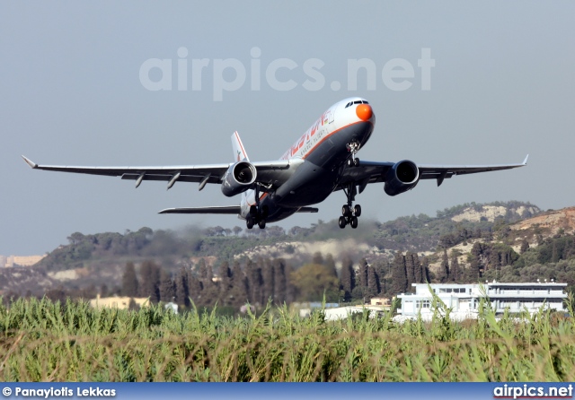 I-LIVM, Airbus A330-200, Livingston Energy Flight