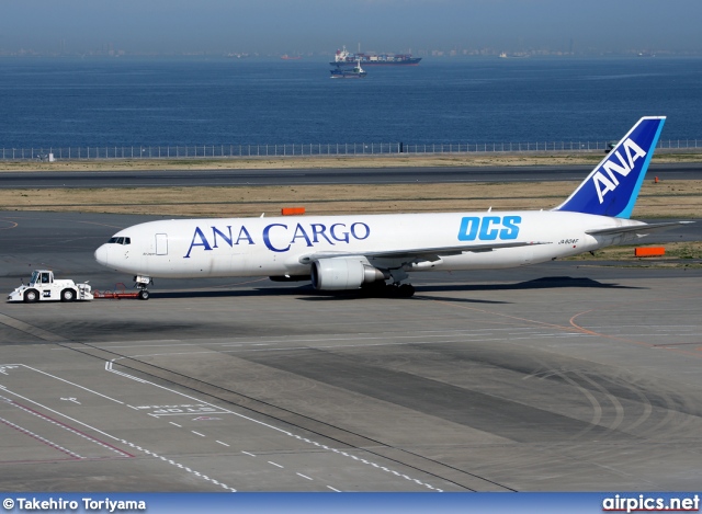 JA604F, Boeing 767-300ERF, All Nippon Airways