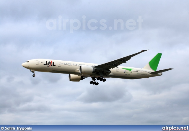 JA731J, Boeing 777-300ER, Japan Airlines