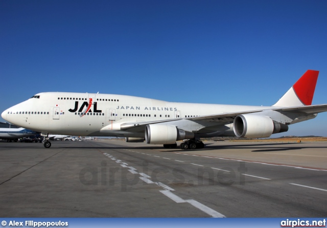 JA8086, Boeing 747-400, Japan Airlines